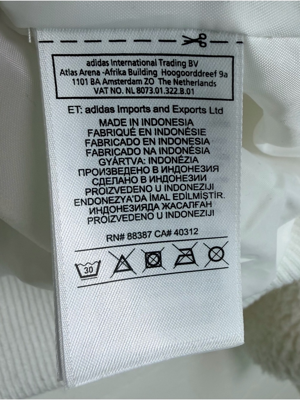 adidas Originals Superstar Sherpa Fleece Track Bomber Jacket 3 Stripe Teddy - Picture 6 of 10
